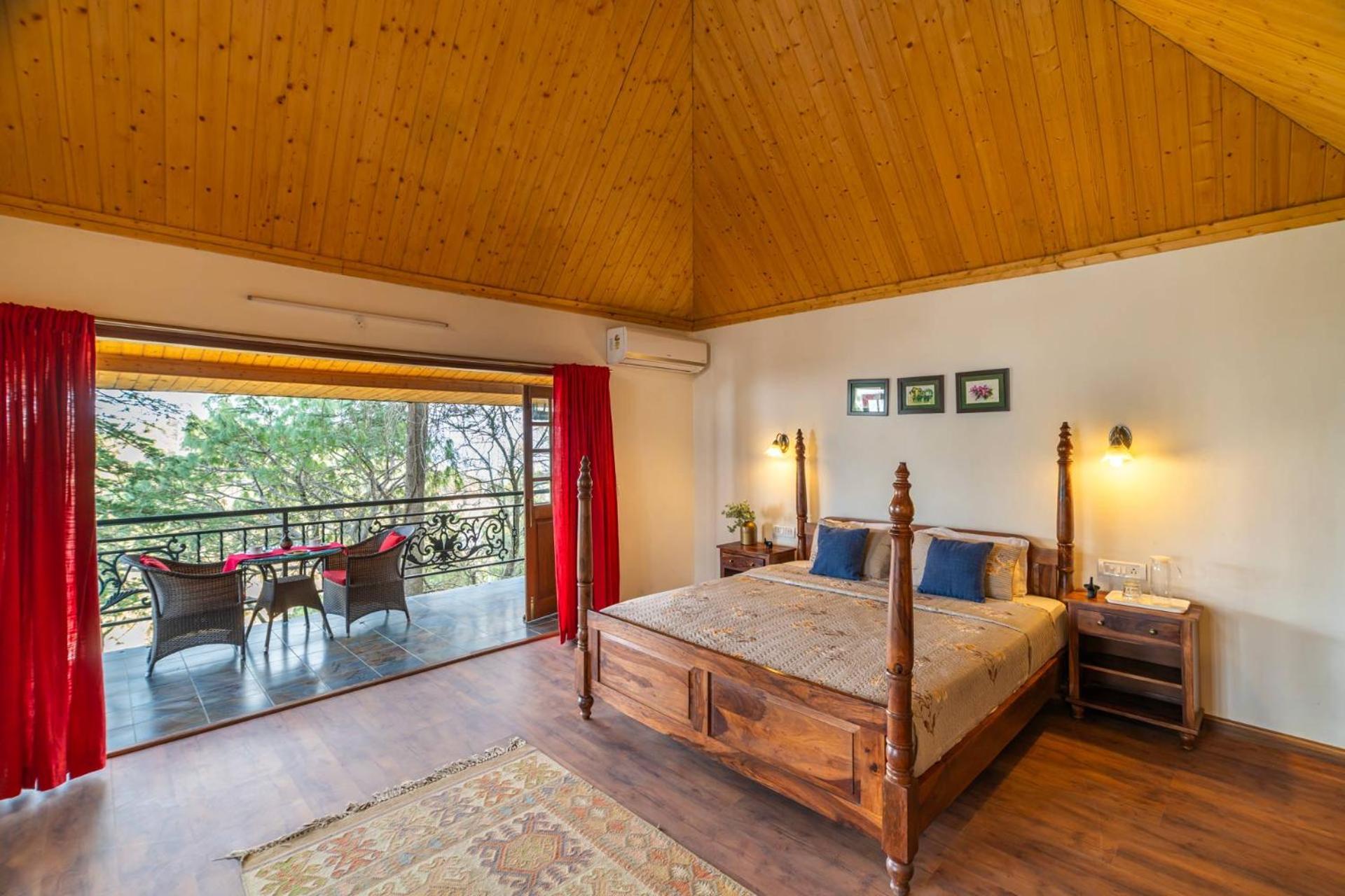 Stayvista At Paris Villa With Pvt Pool & Valley View Kasauli Exterior foto